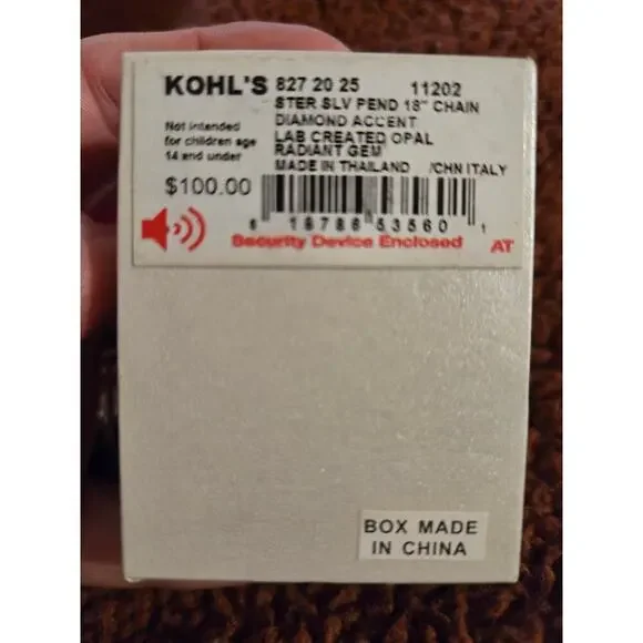 Opal Pendant with 18" chain - Picture 4 of 4